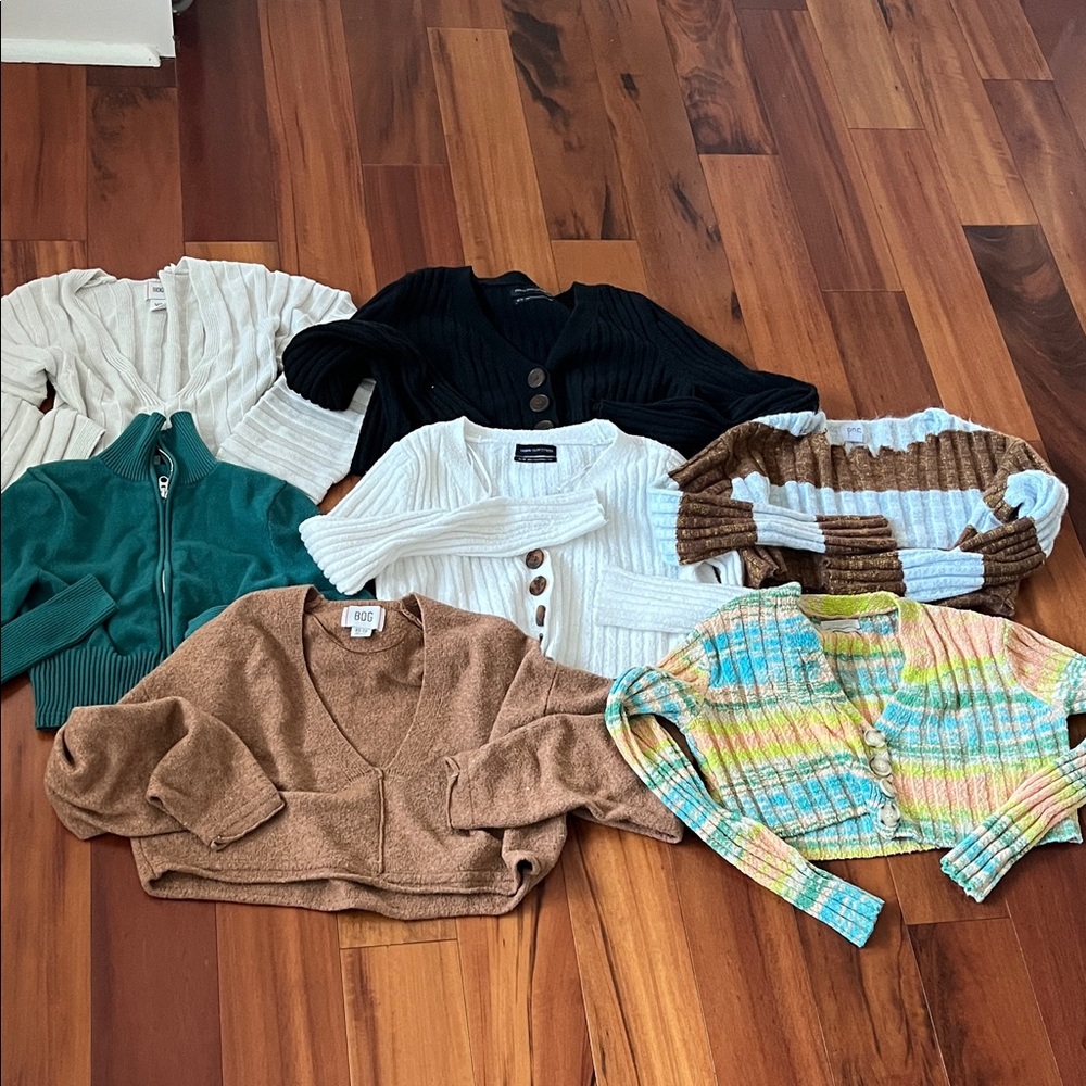 (7) Urban Outfitters BDG Cropped Sweaters Cardigans size XS Bundle